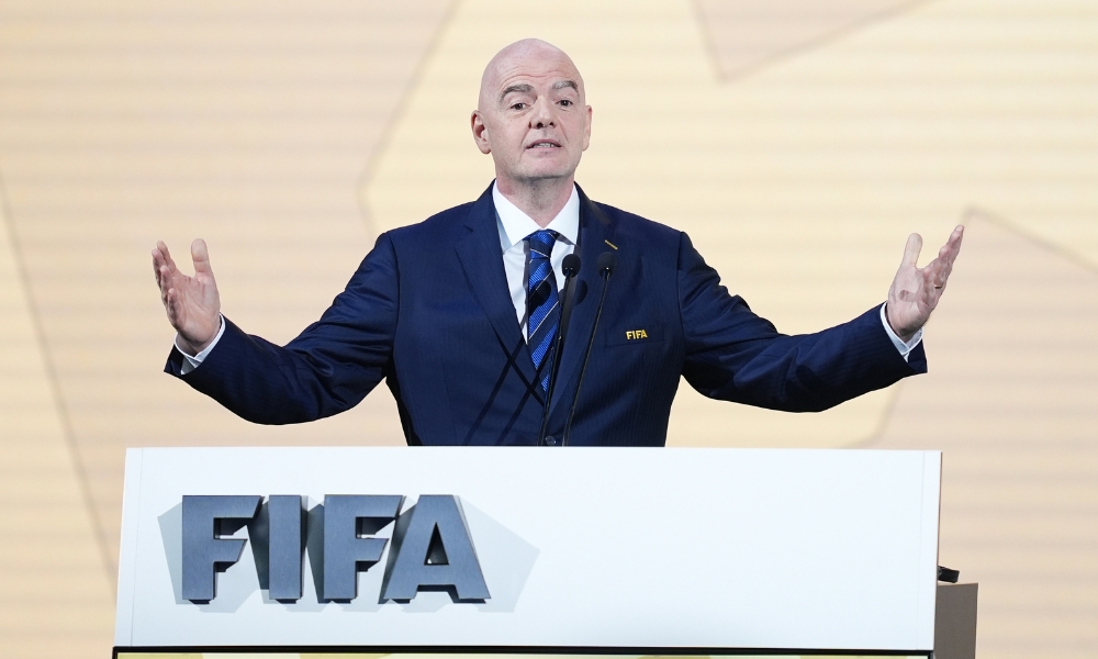 无论是在进 无论是在进